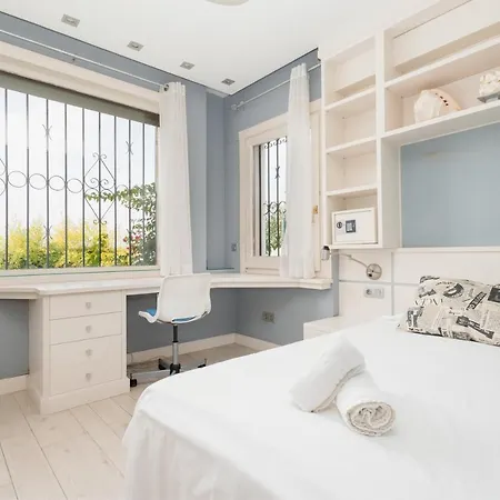 Home, With Direct Access To The Beach, Sea Views And South Facing, In Puerto Banus * Marbella