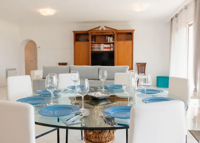 Home, With Direct Access To The Beach, Sea Views And South Facing, In Puerto Banus Marbellac