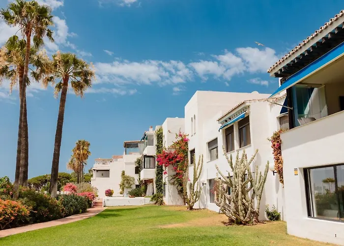 Home, With Direct Access To The Beach, Sea Views And South Facing, In Puerto Banus * Marbellac