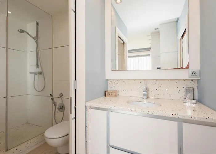Home, With Direct Access To The Beach, Sea Views And South Facing, In Puerto Banus Marbellac