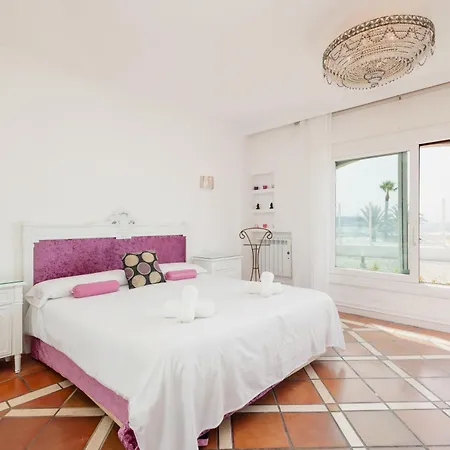 Home, With Direct Access To The Beach, Sea Views And South Facing, In Puerto Banus * Marbellac