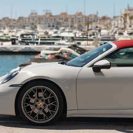 Appartamento Home, With Direct Access To The Beach, Sea Views And South Facing, In Puerto Banus Marbella