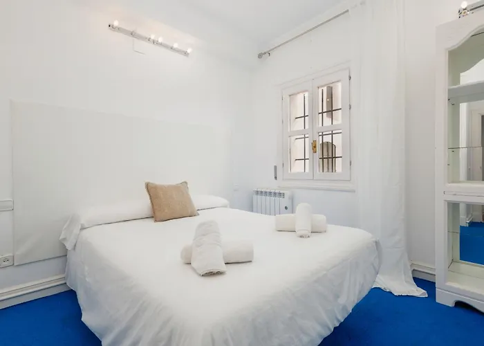 Daire Home, With Direct Access To The Beach, Sea Views And South Facing, In Puerto Banus